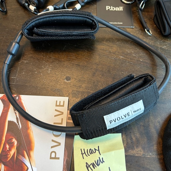 Pvolve Essentials Kit - Picture 8 of 11